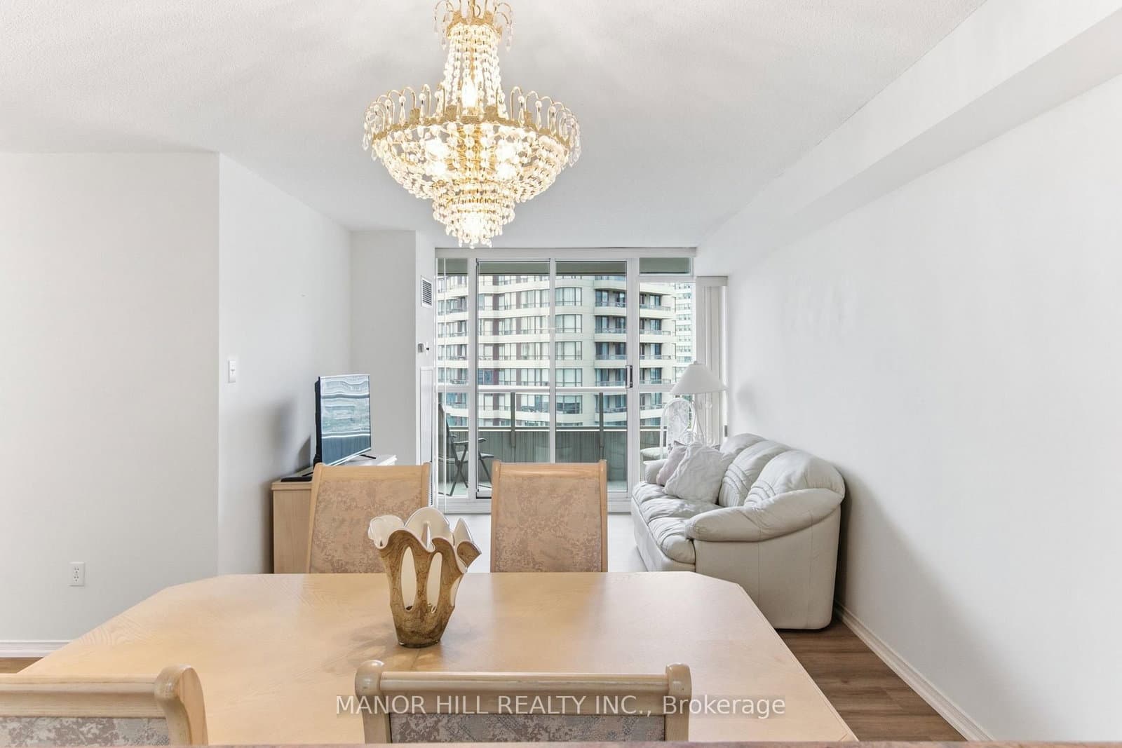11 Townsgate Drive, Unit 814 thumbnail 17