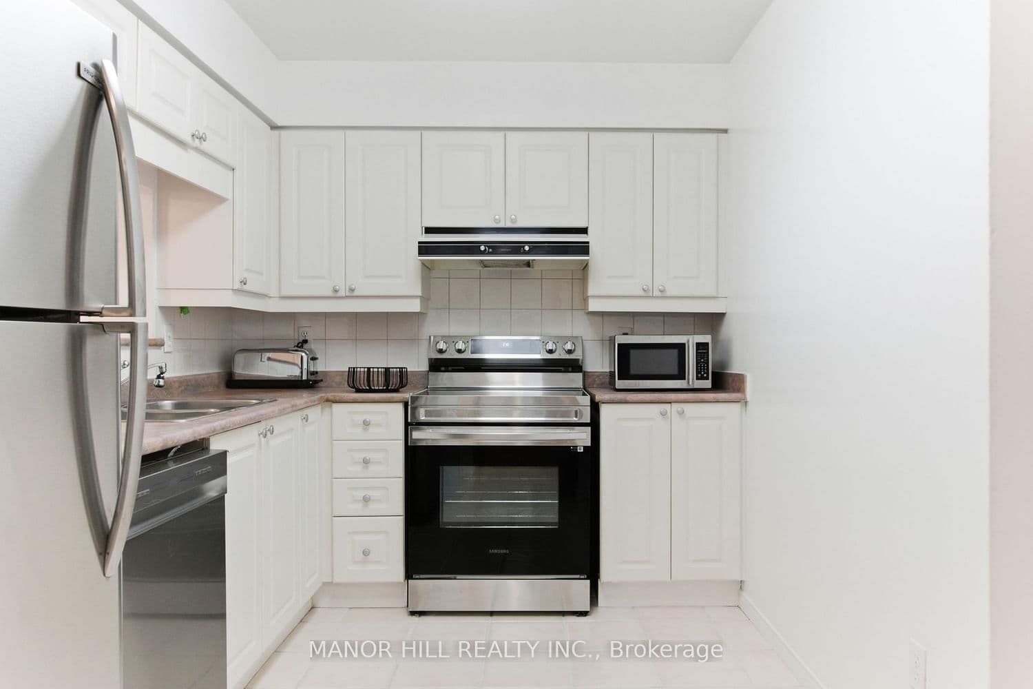 11 Townsgate Drive, Unit 814 thumbnail 19