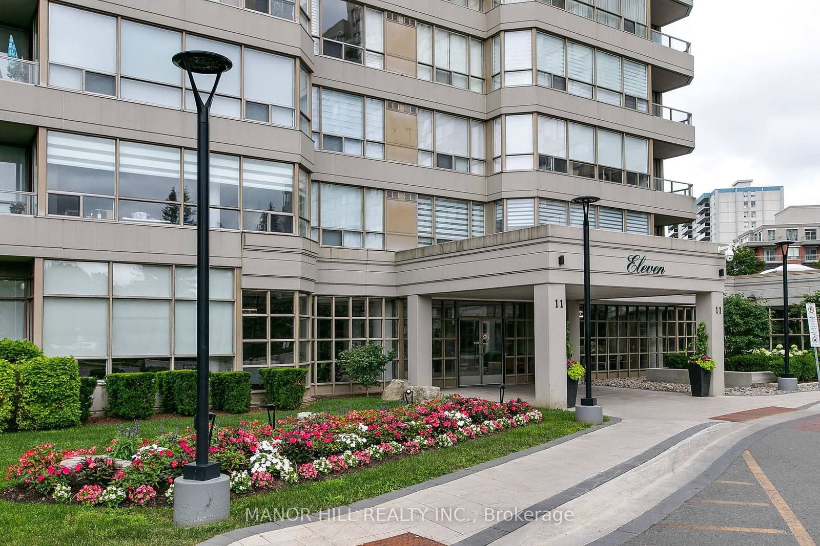 11 Townsgate Drive, Unit 814 thumbnail 2