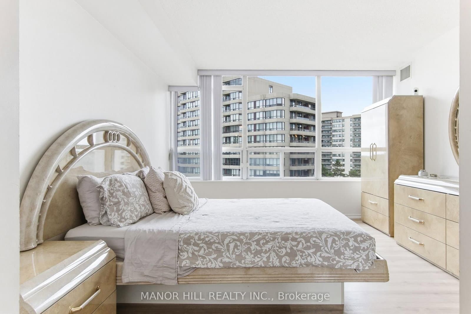 11 Townsgate Drive, Unit 814 thumbnail 24