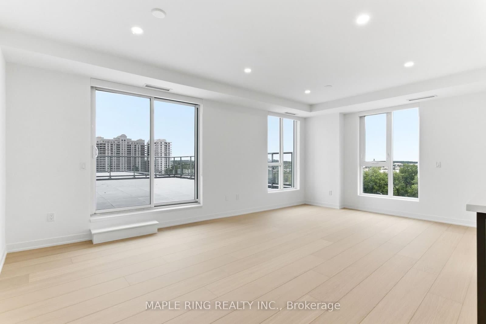474 Caldari Road, Unit 704 thumbnail 27