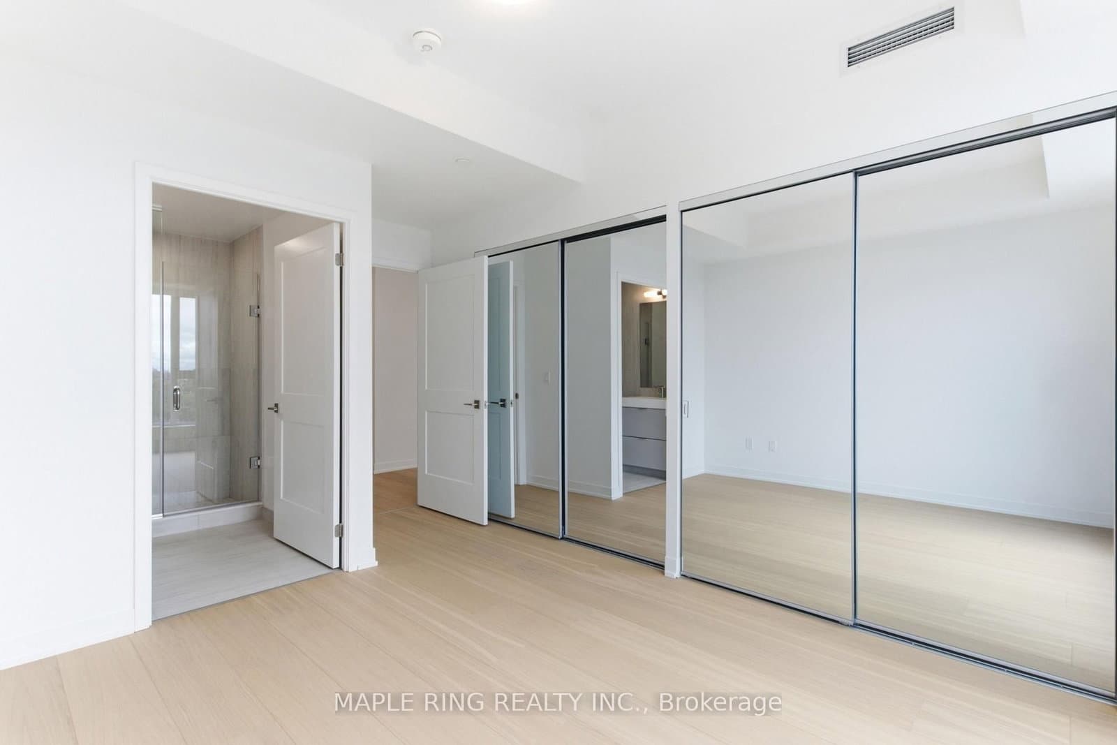 474 Caldari Road, Unit 704 thumbnail 8