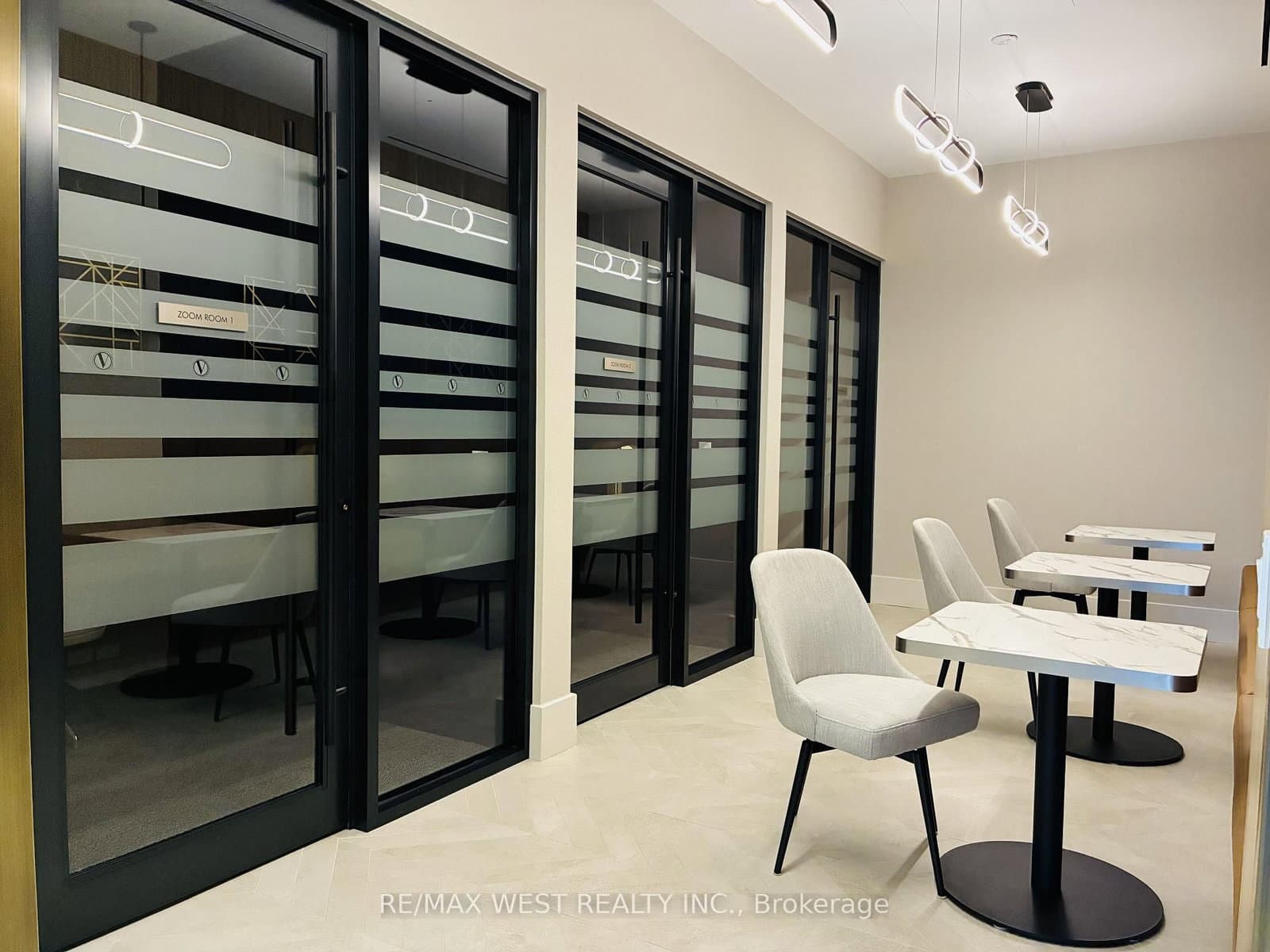 21 Meadowdale Road, Unit 1004 thumbnail 25
