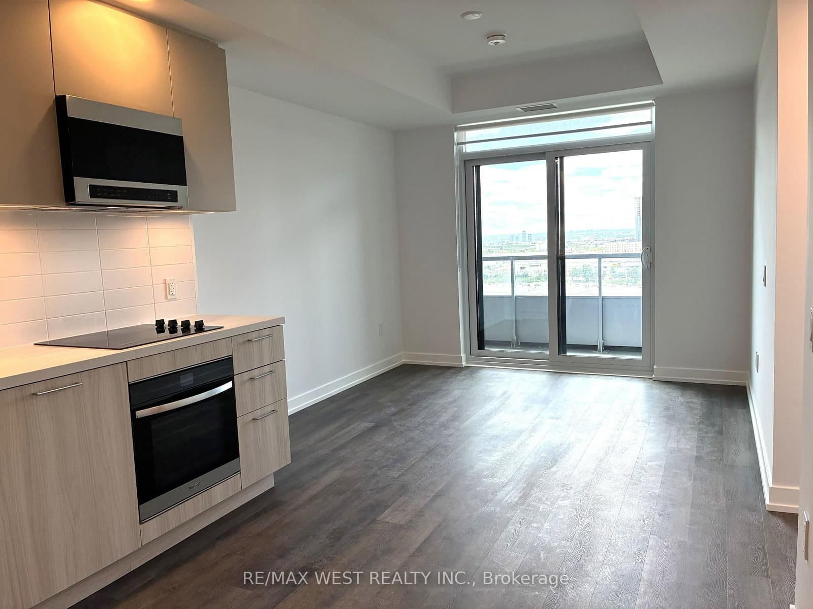 21 Meadowdale Road, Unit 1004 thumbnail 9