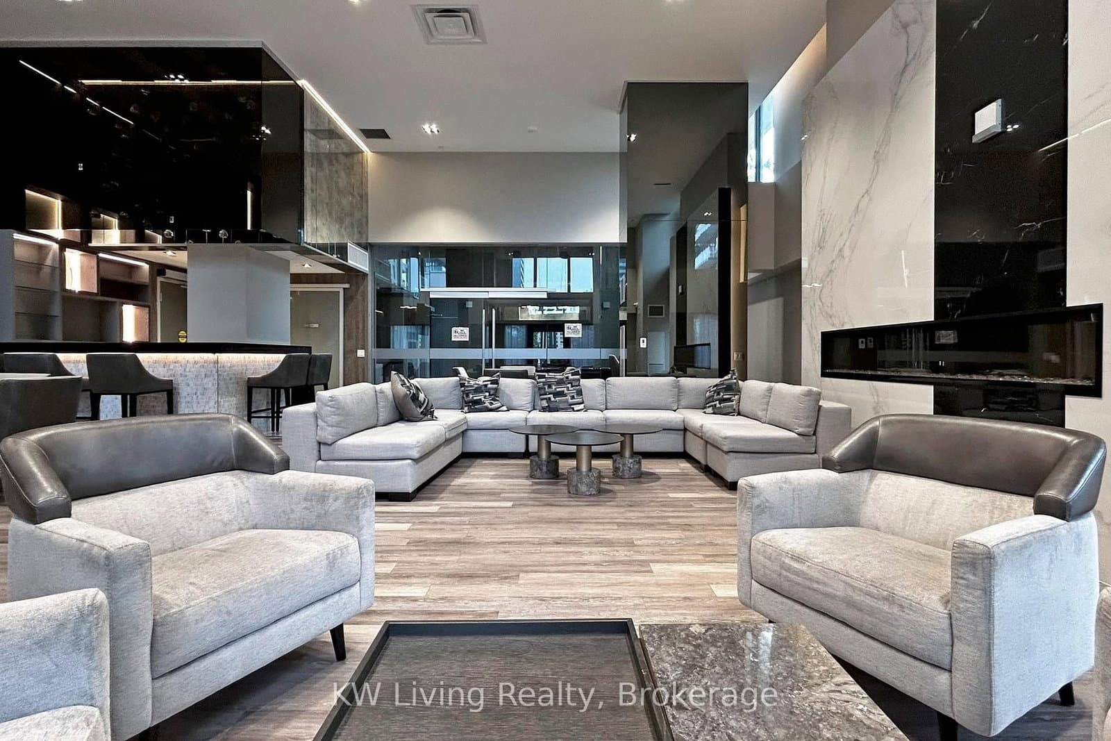 75 Oneida Crescent, Unit 1703 thumbnail 38