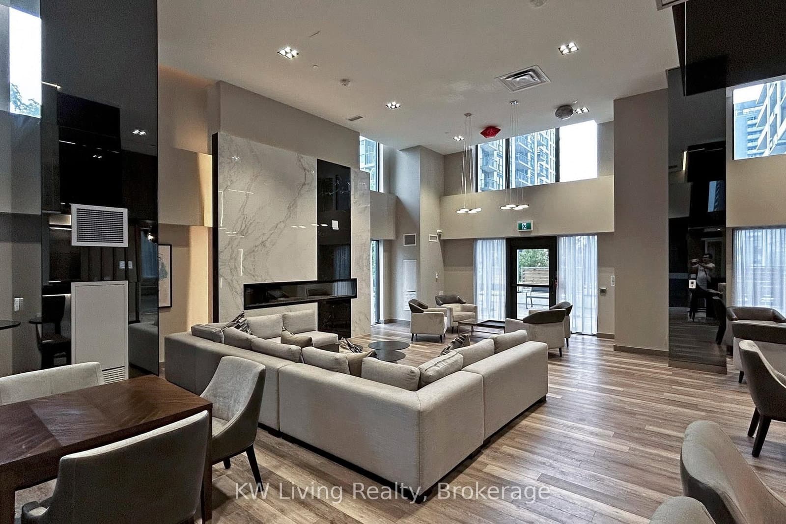 75 Oneida Crescent, Unit 1703 thumbnail 40