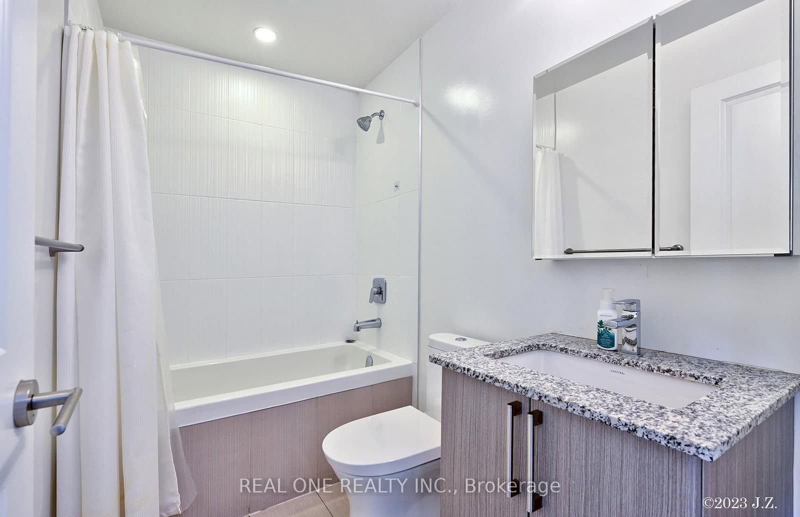 9608 Yonge Street, Unit 1109A thumbnail 19