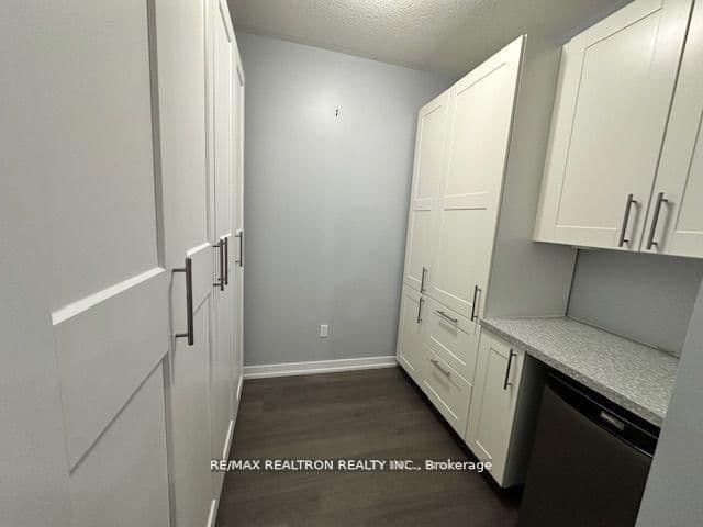 555 William Graham Drive, Unit 228 thumbnail 11