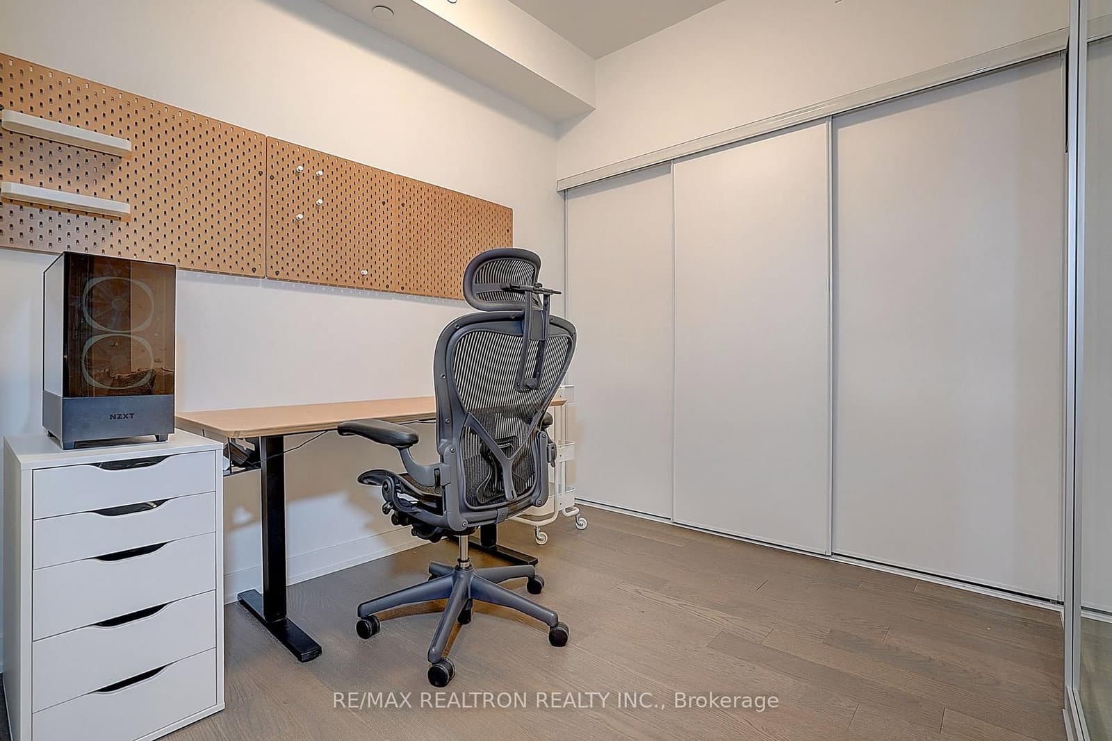 8888 Yonge Street, Unit 426 thumbnail 12
