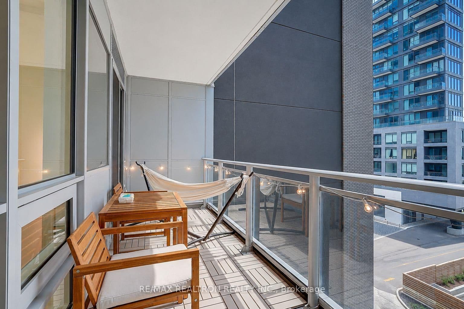 8888 Yonge Street, Unit 426 thumbnail 27