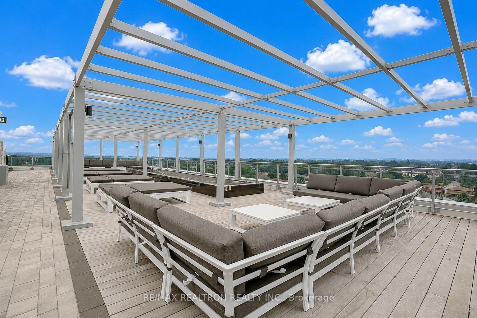 8888 Yonge Street, Unit 426 thumbnail 42