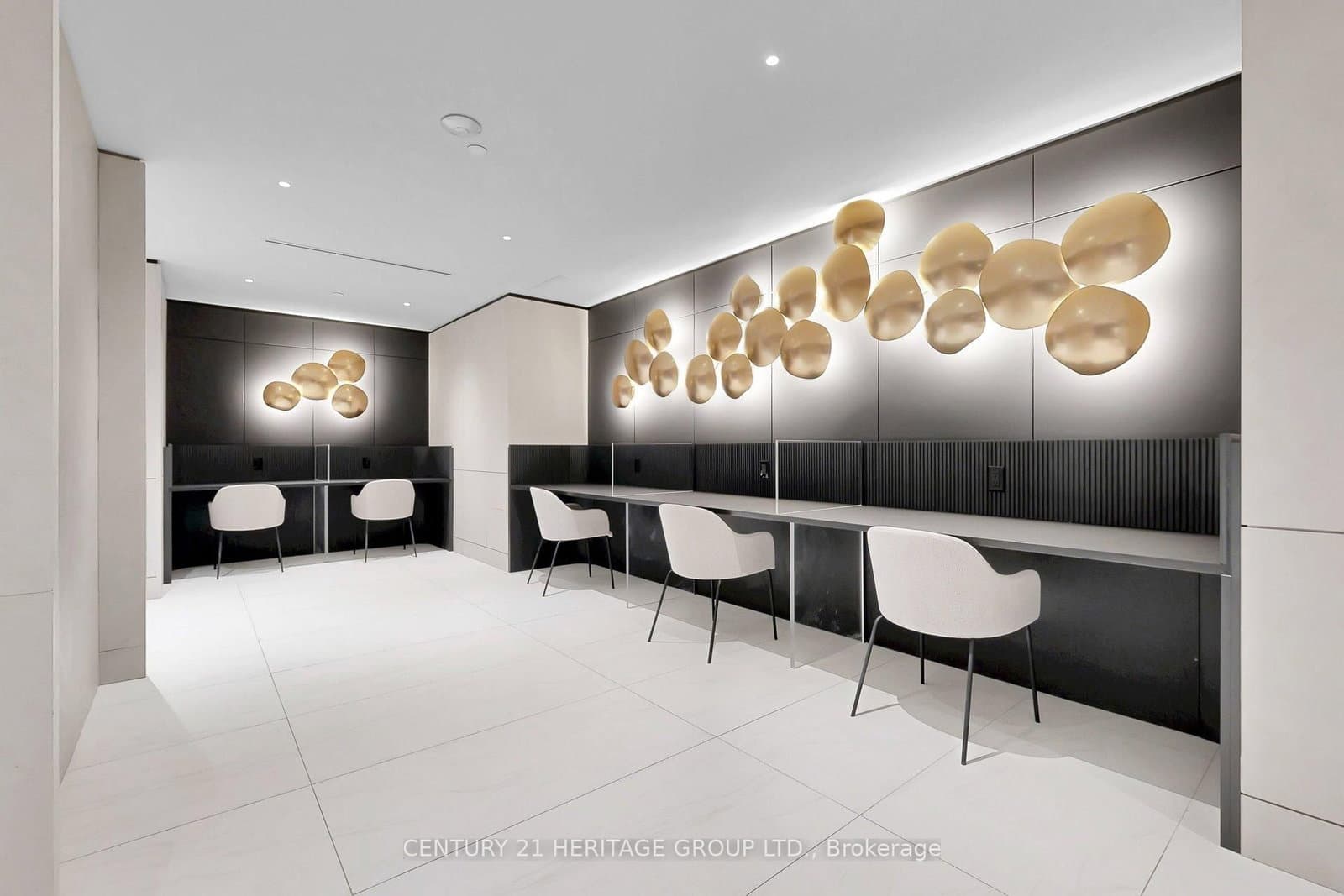 30 Upper Mall Way, Unit 3504 thumbnail 27