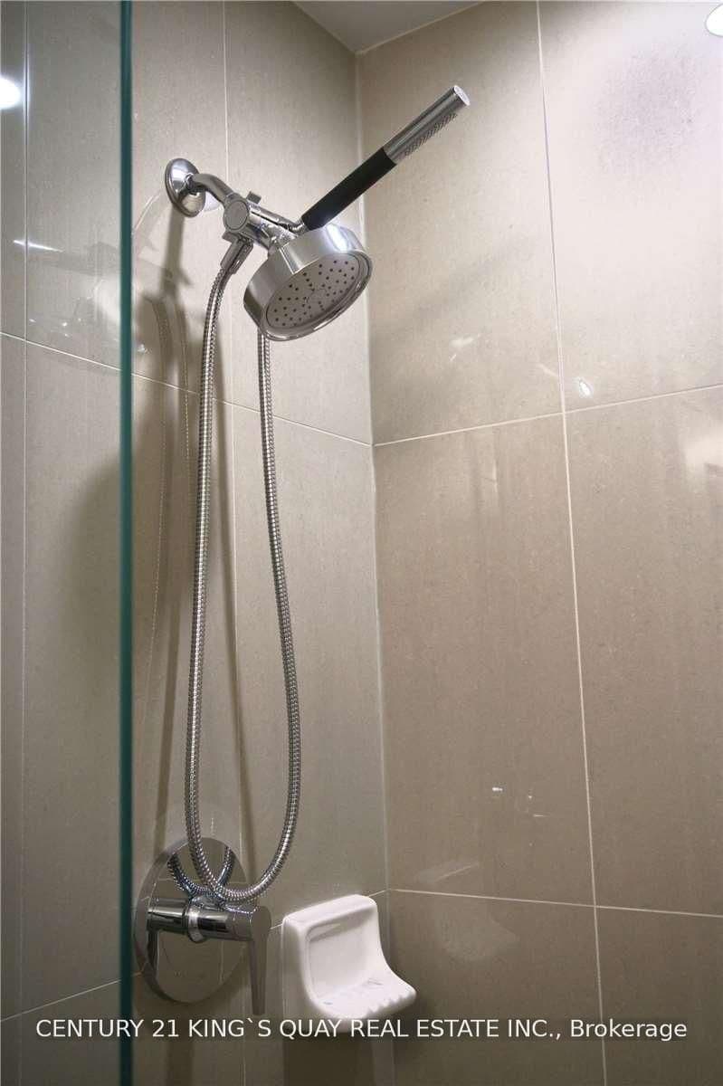 75 Oneida Crescent, Unit 1208 thumbnail 20