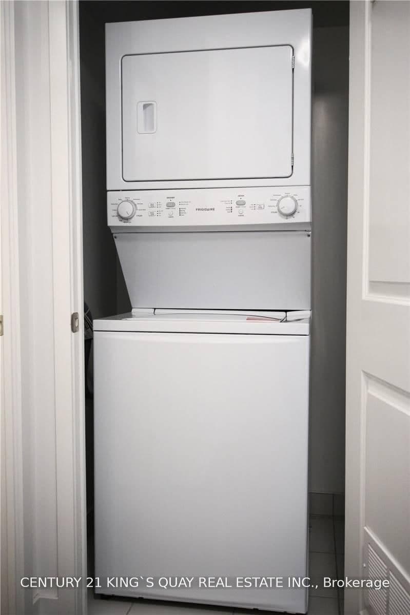 75 Oneida Crescent, Unit 1208 thumbnail 22