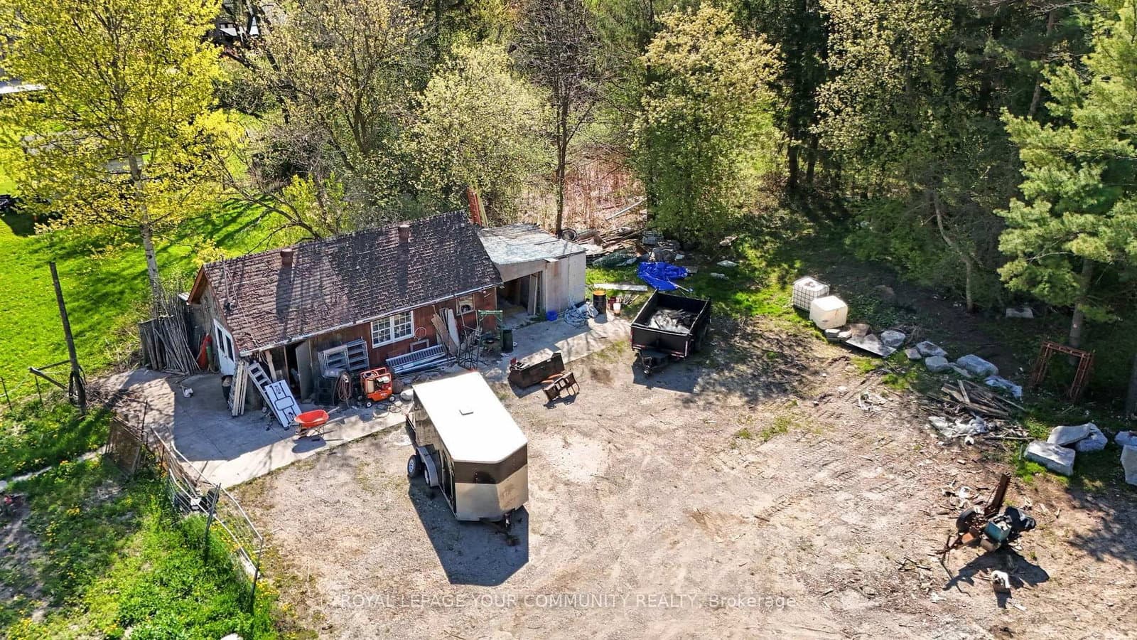197 Douglas Road thumbnail 12