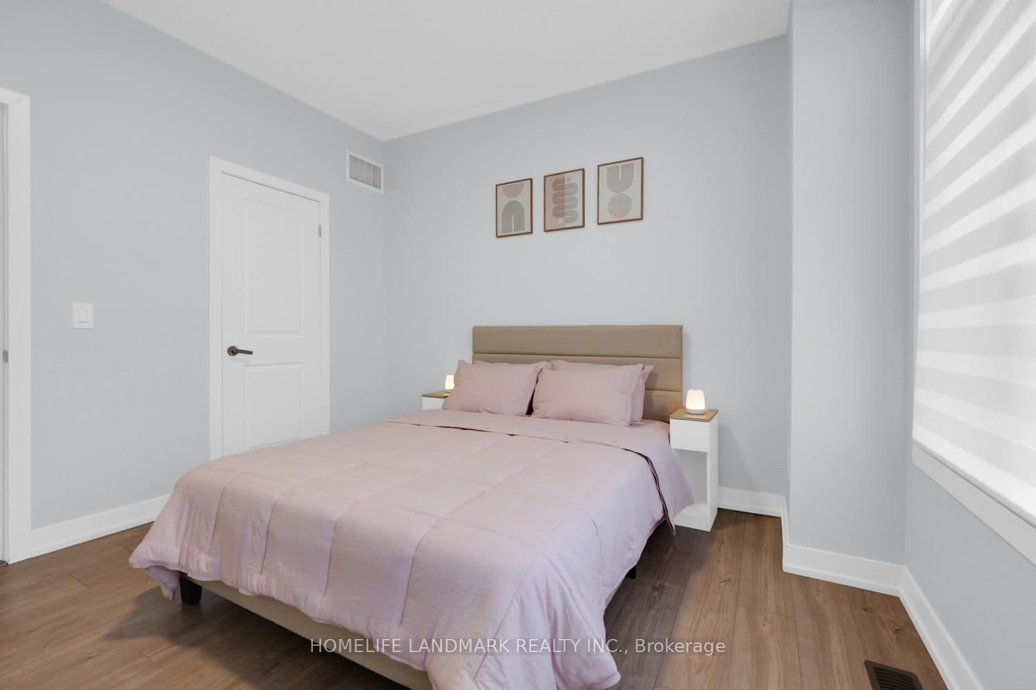 217 Salterton Circle thumbnail 16