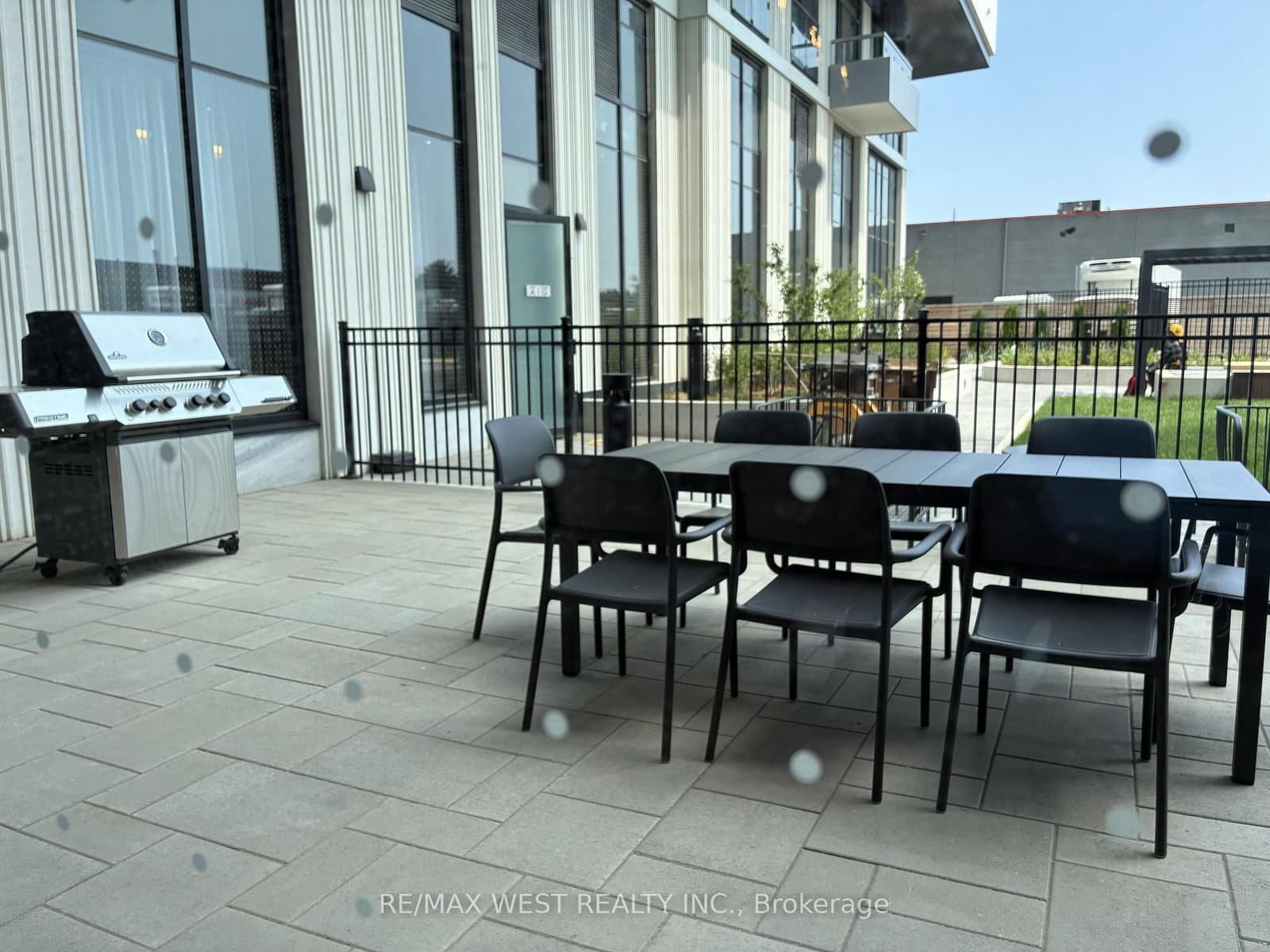 21 Meadowdale Road, Unit 1004 thumbnail 20