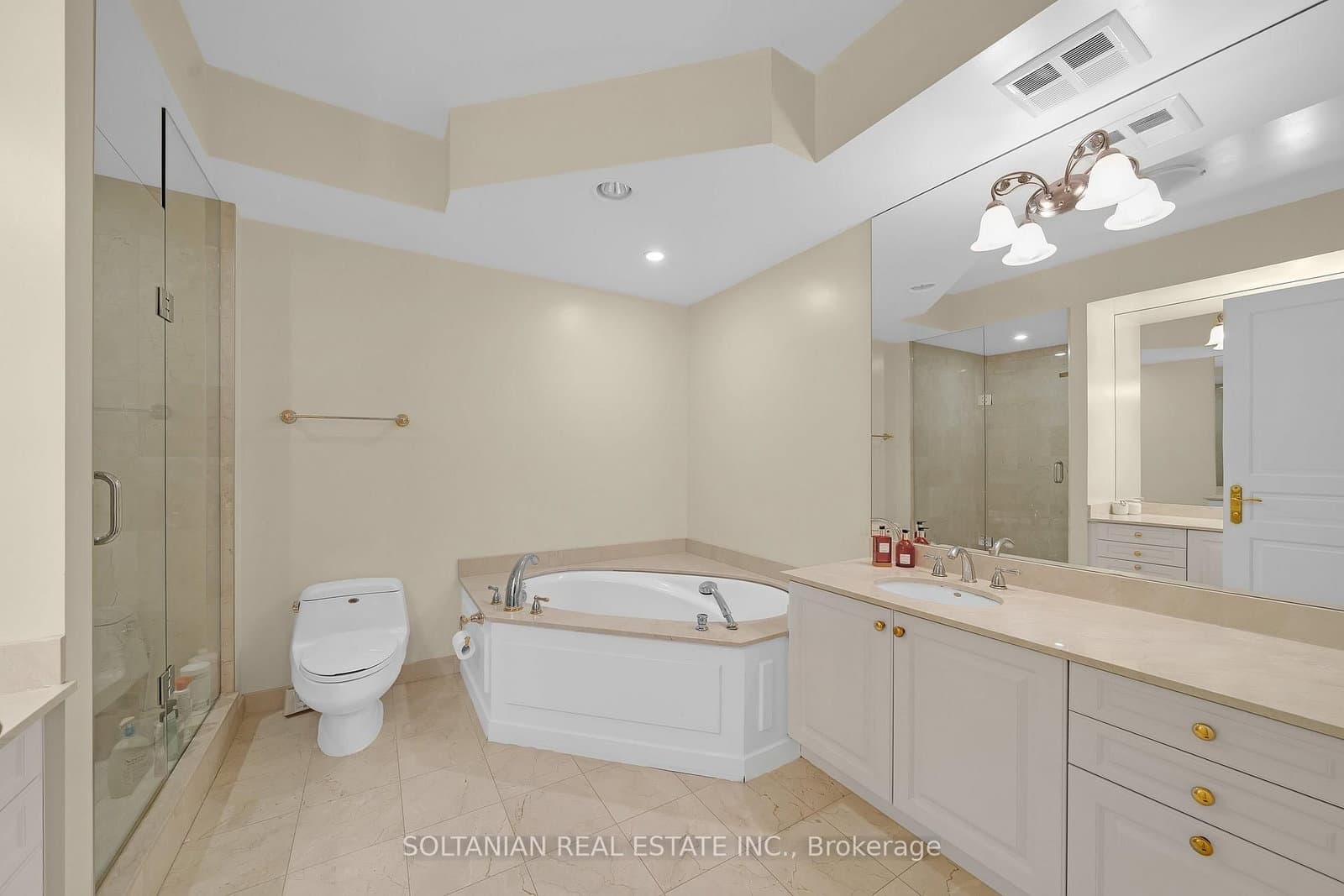 7071 Bayview Avenue, Unit 212 thumbnail 25