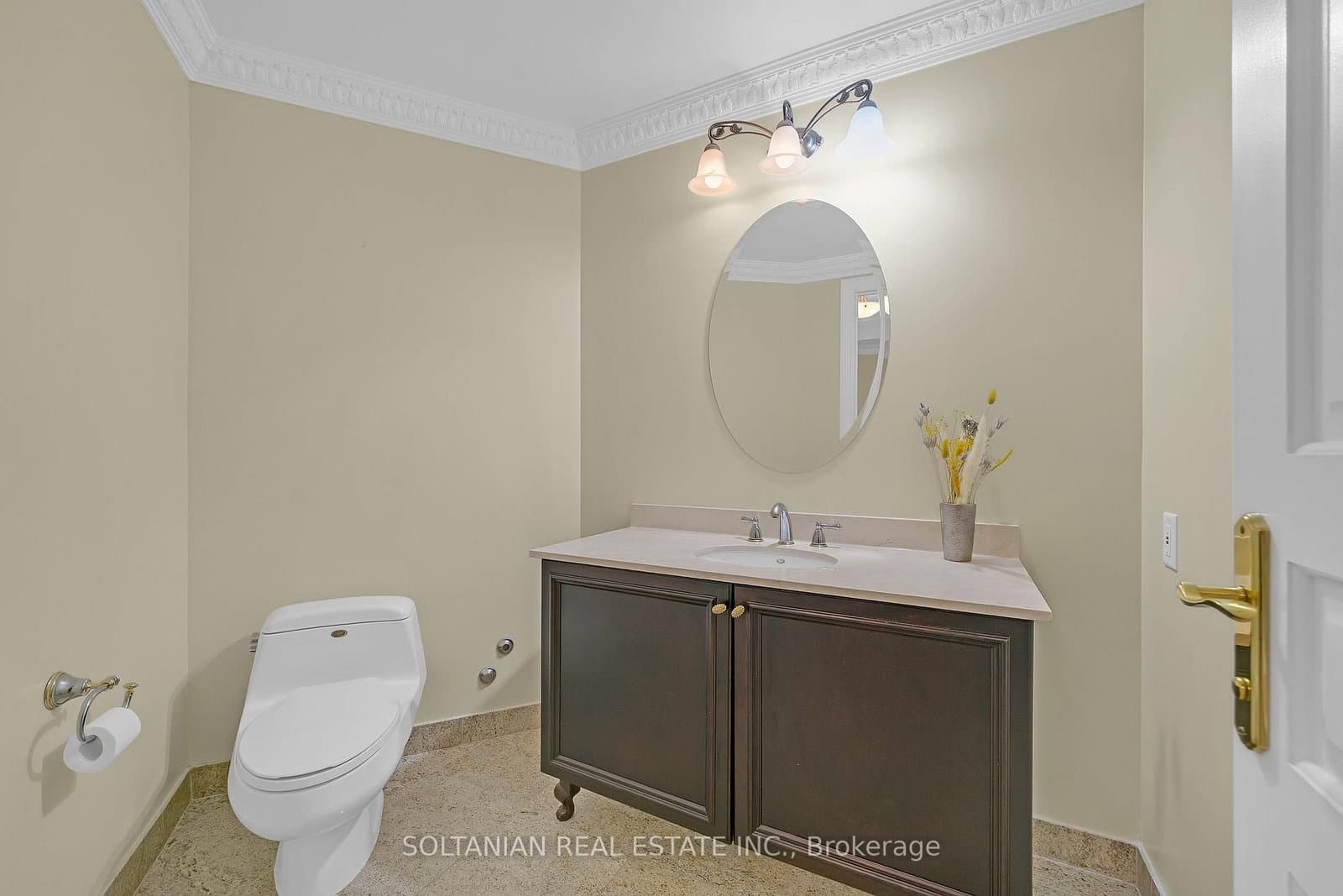 7071 Bayview Avenue, Unit 212 thumbnail 27