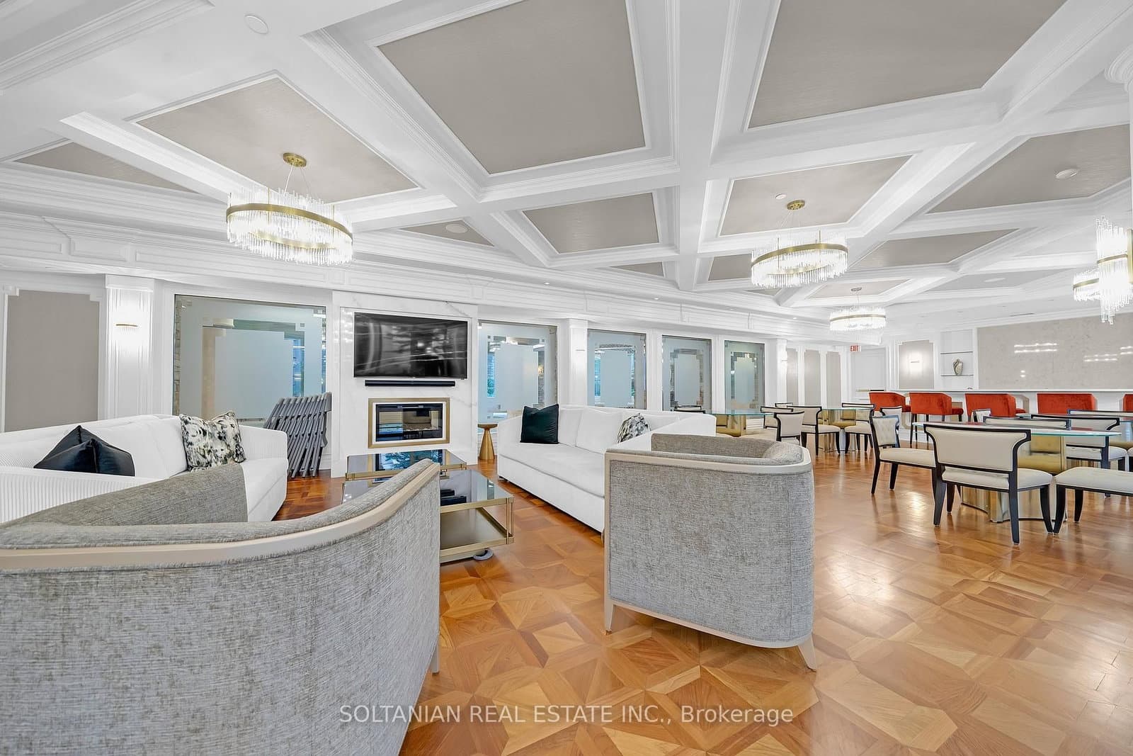 7071 Bayview Avenue, Unit 212 thumbnail 43