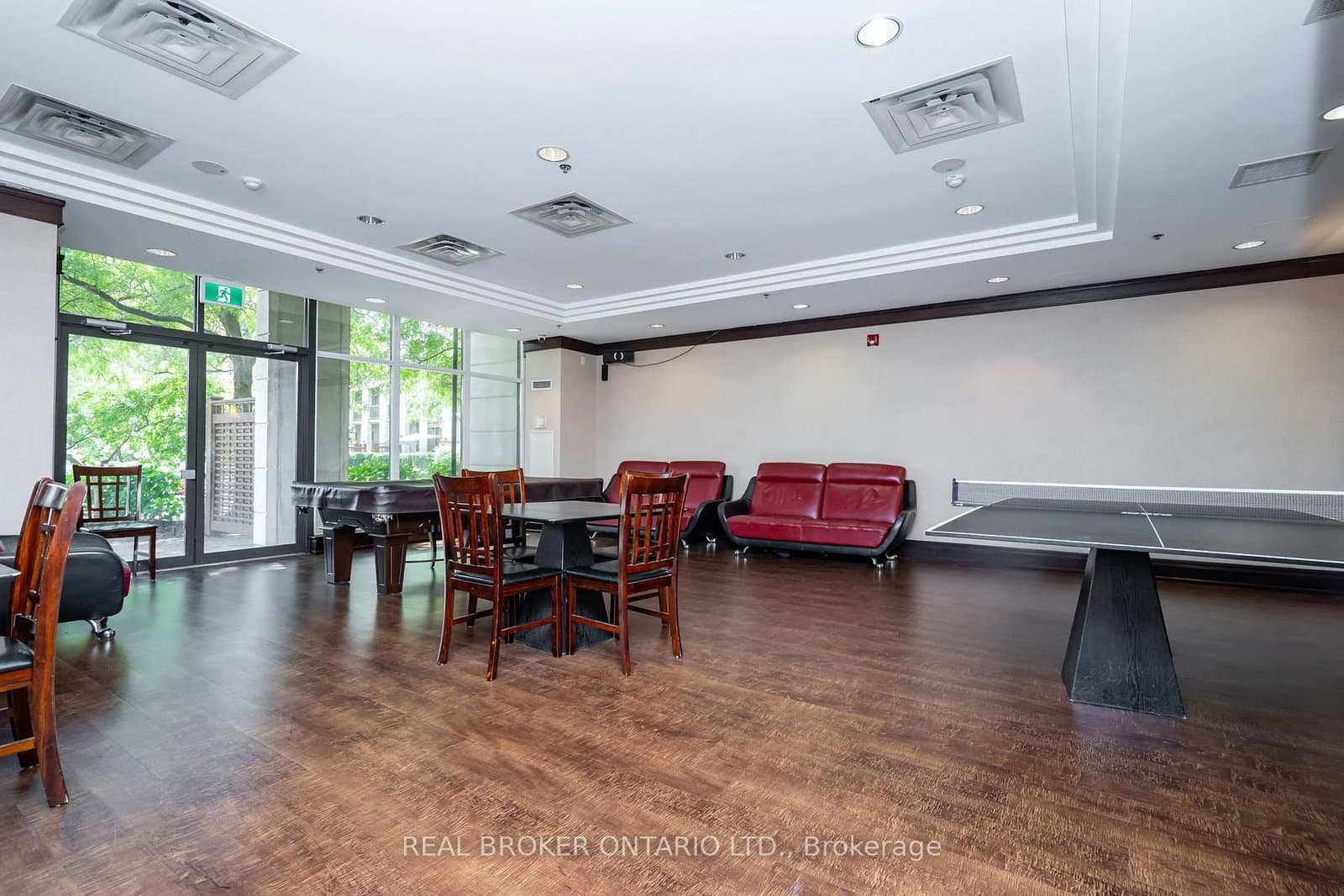 18 Harding Boulevard, Unit PH208 thumbnail 20