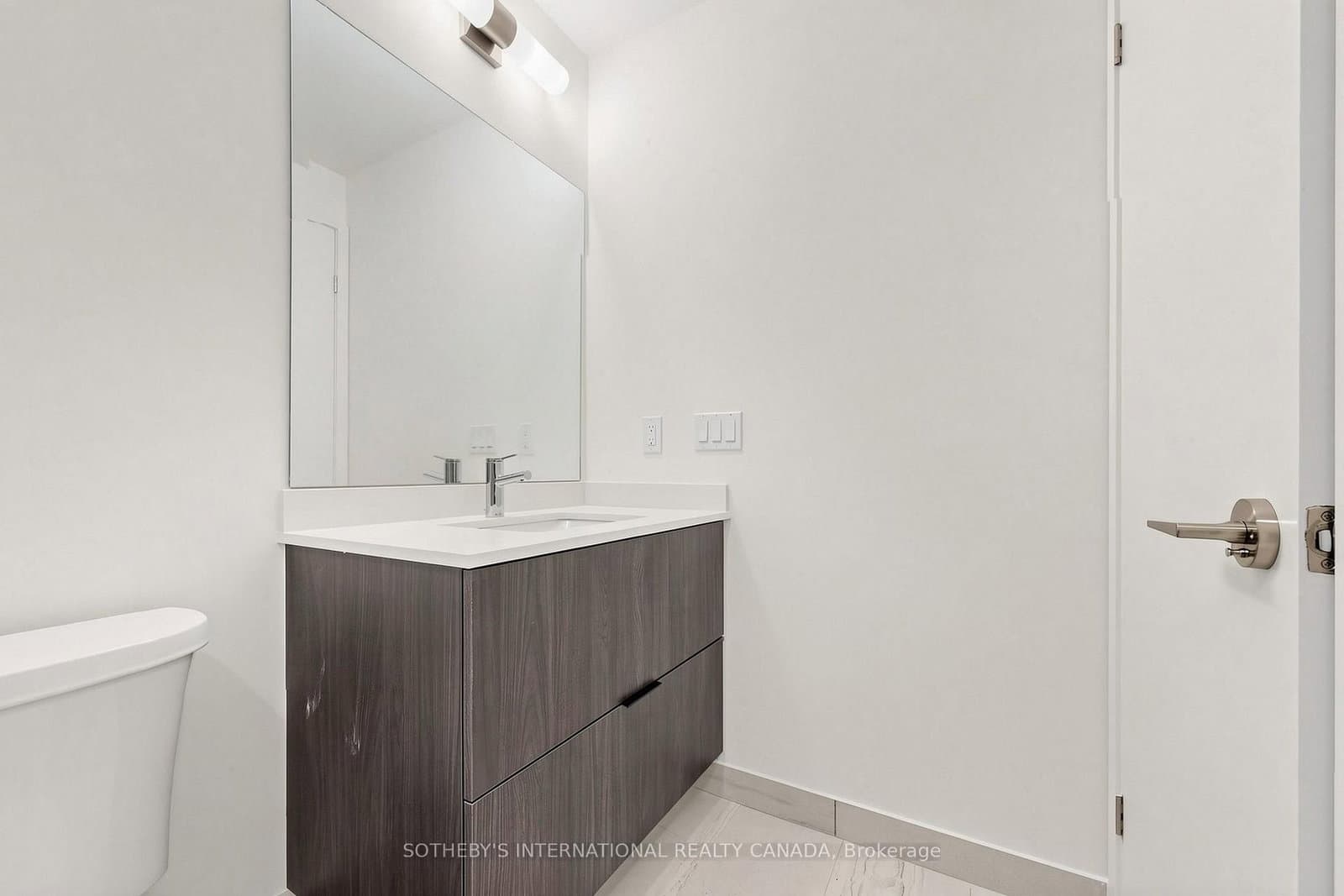 2 David Eyer Road, Unit 1323 thumbnail 15