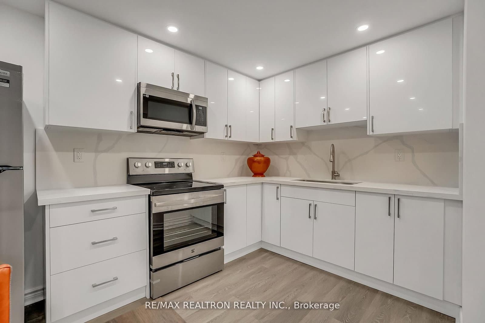 135 Prairie Rose Drive thumbnail 39
