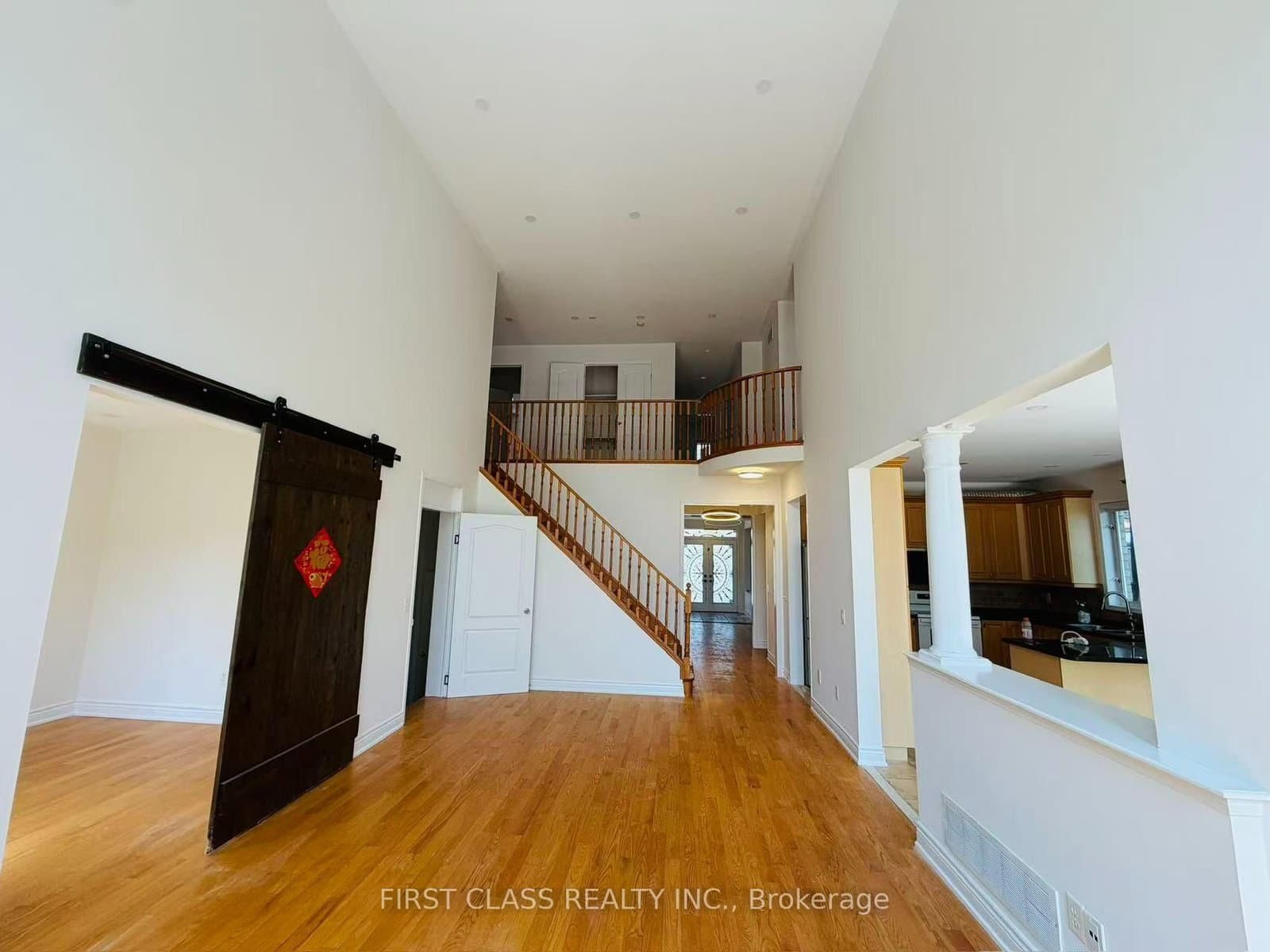 39 Emery Hill Boulevard thumbnail 6