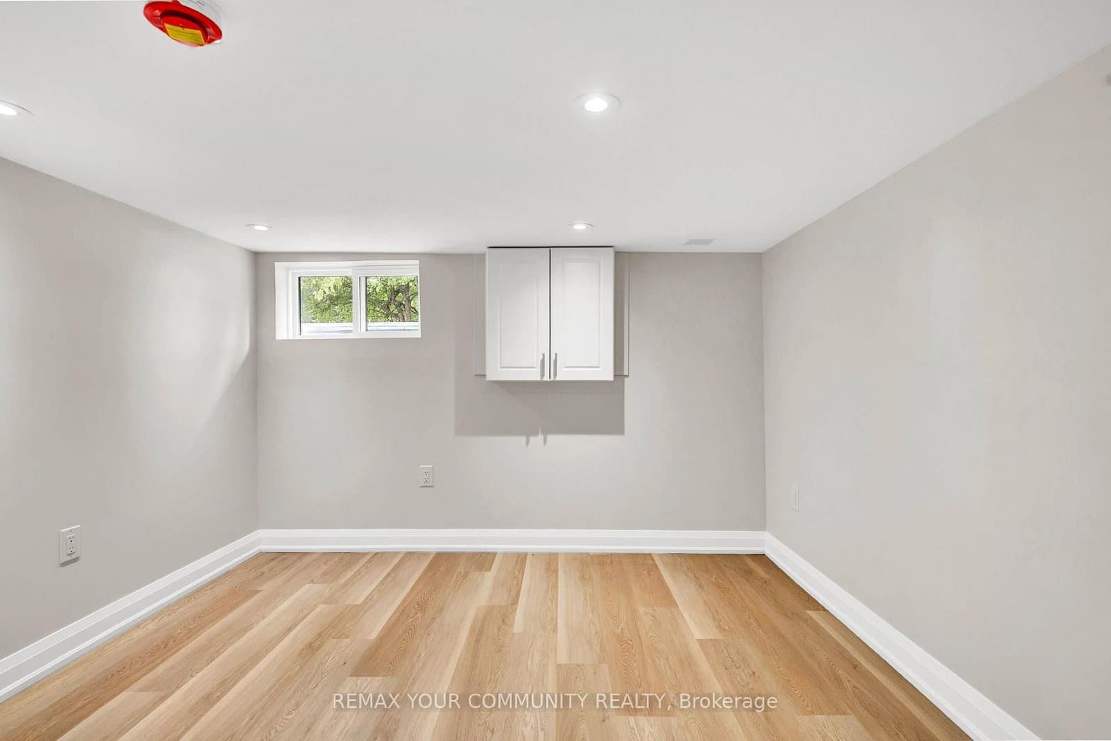 137 Clarence Street thumbnail 27