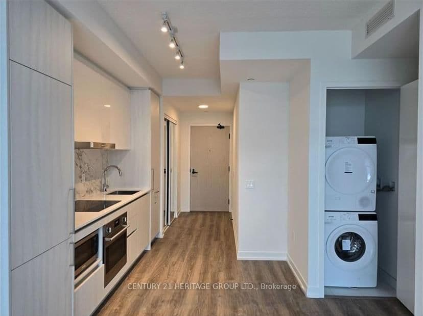 195 Commerce Street, Unit 4901 thumbnail 5