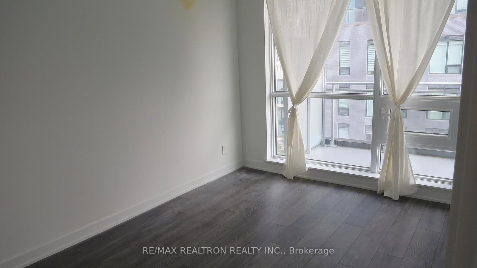 8888 Yonge Street, Unit 508 thumbnail 8