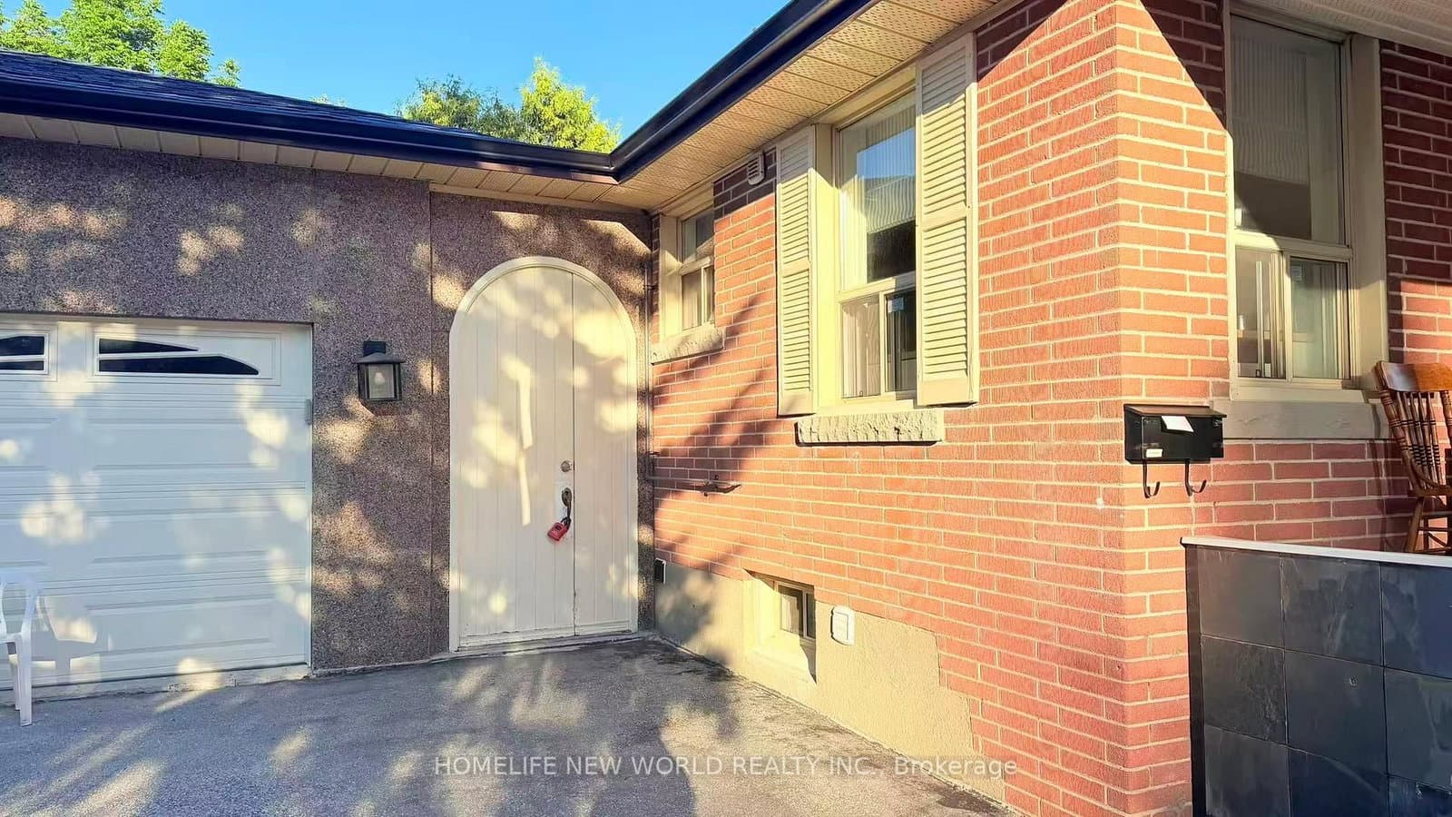385 Marybay Crescent, Unit Bsmt Unit 2 thumbnail 3