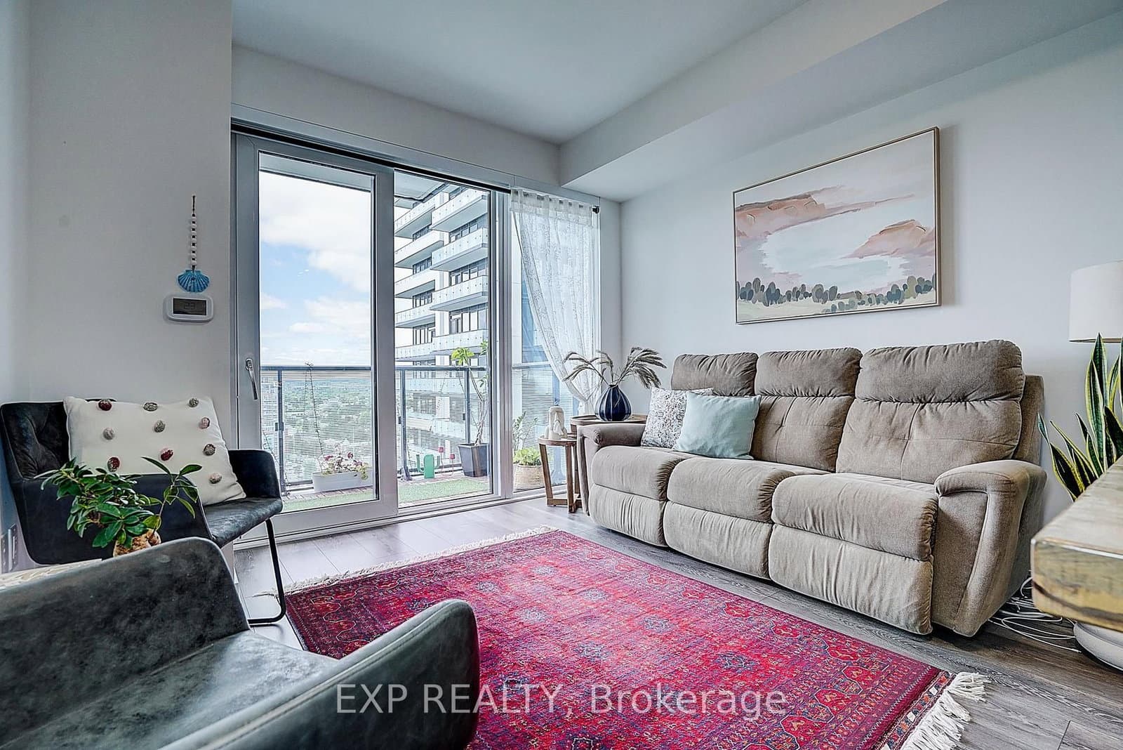 105 Oneida Crescent, Unit 1811 thumbnail 11