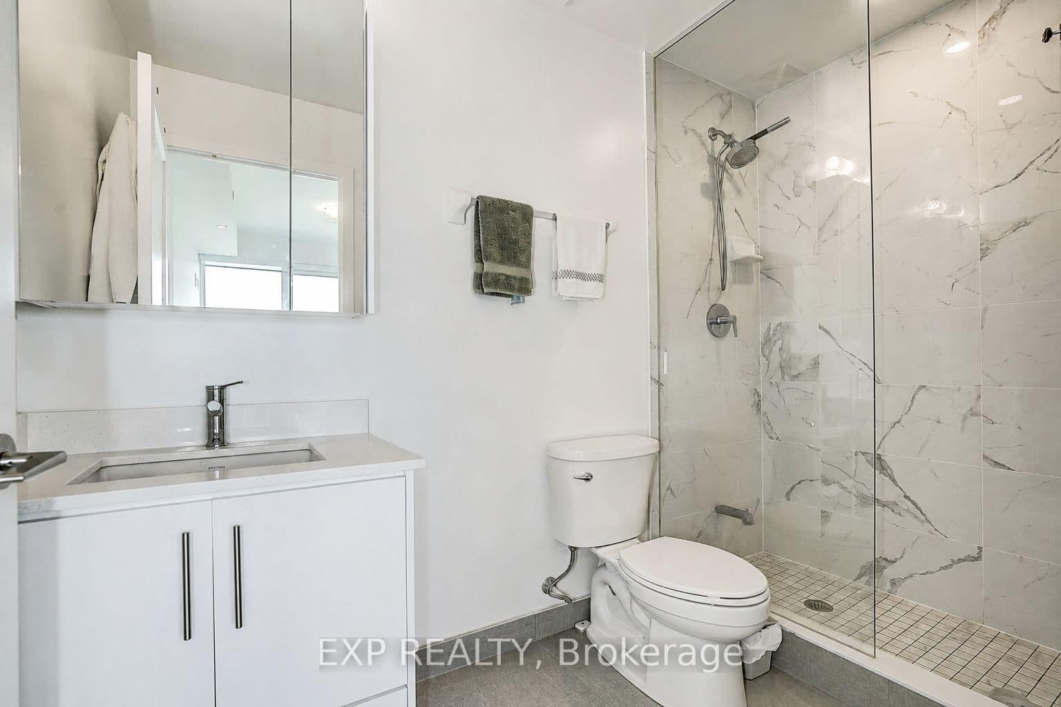 105 Oneida Crescent, Unit 1811 thumbnail 16
