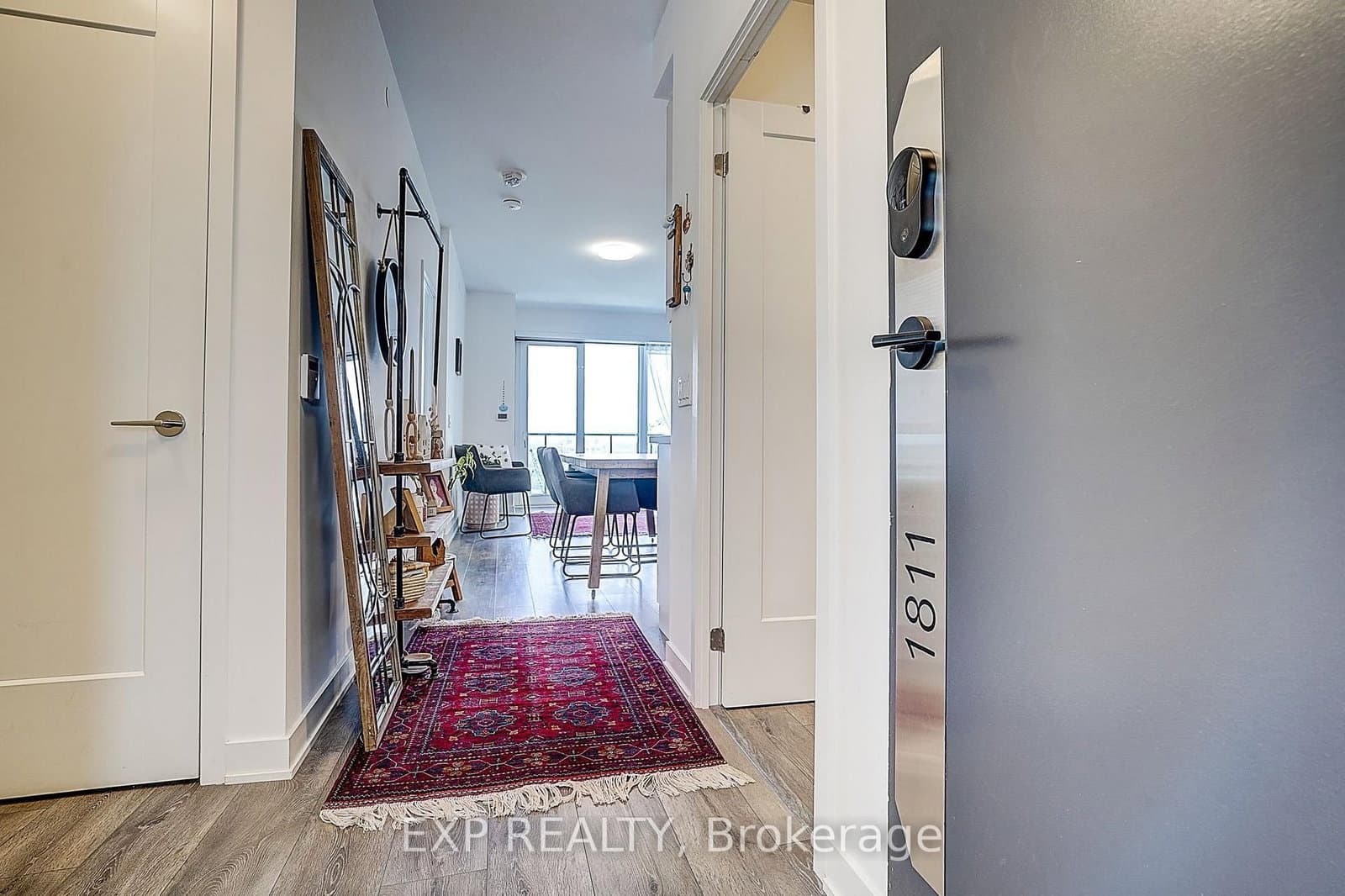 105 Oneida Crescent, Unit 1811 thumbnail 7