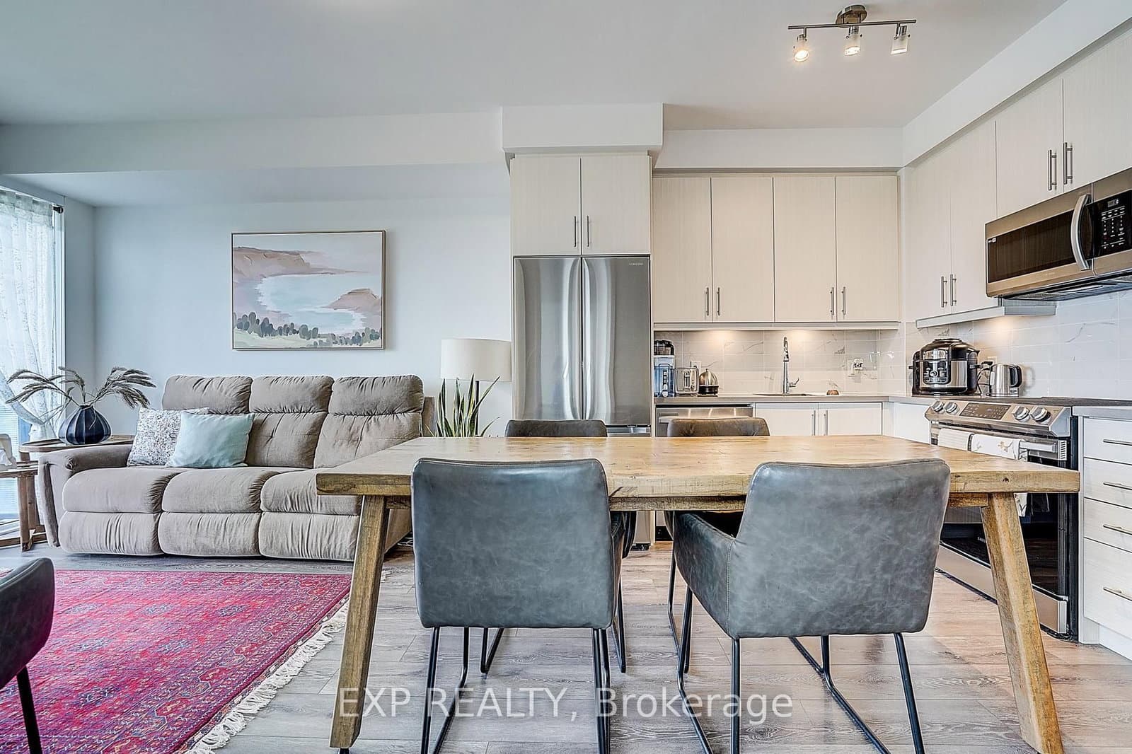 105 Oneida Crescent, Unit 1811 thumbnail 9