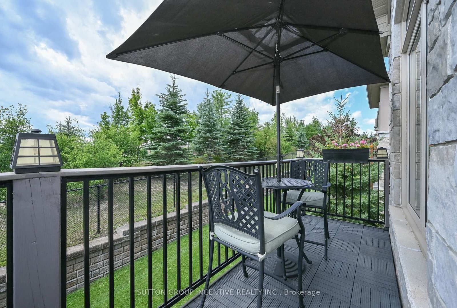 4 Westmount Drive thumbnail 40