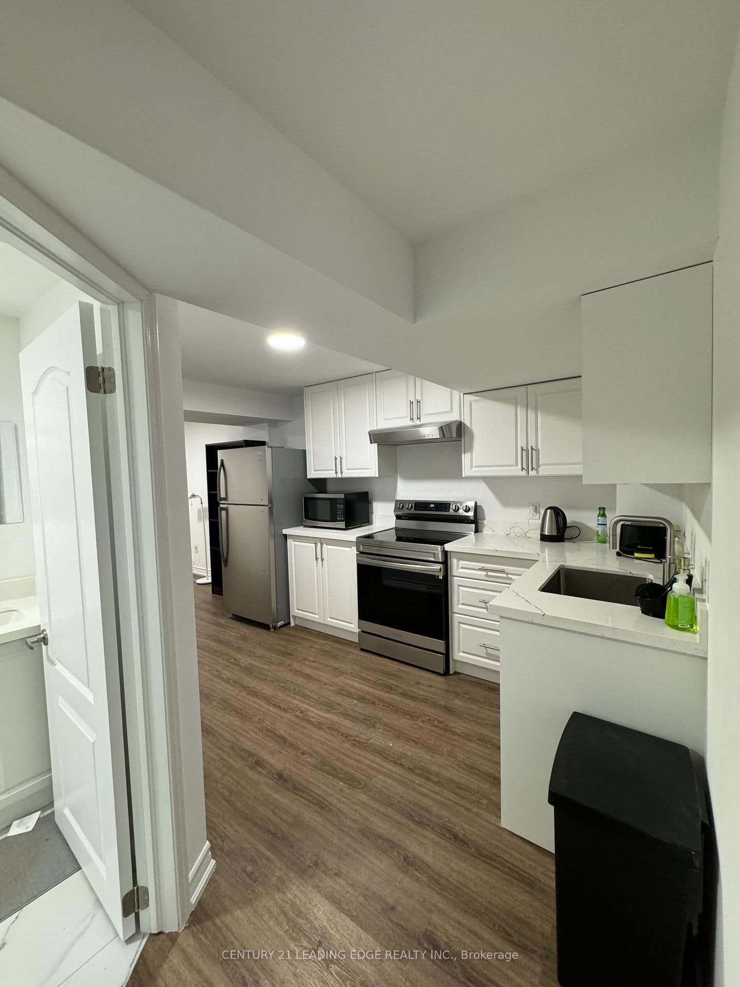 97 Revelstoke Crescent, Unit Basement thumbnail 5