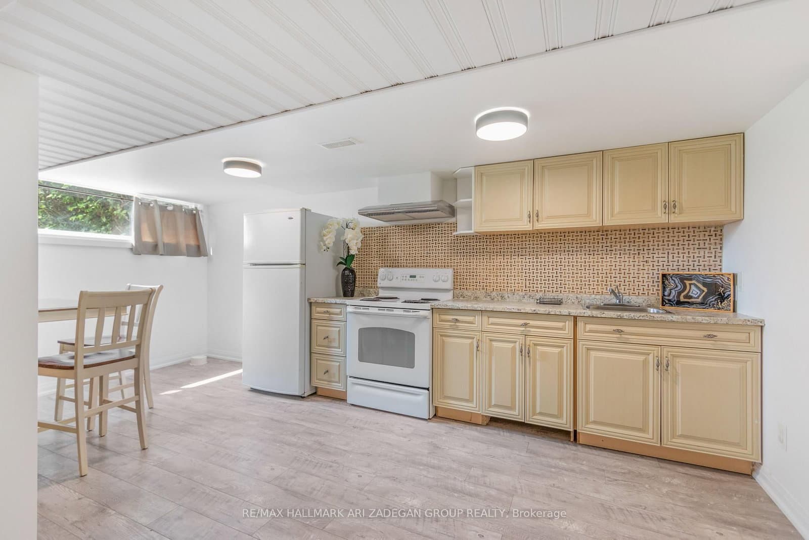 149 Septonne Avenue, Unit LF thumbnail 4