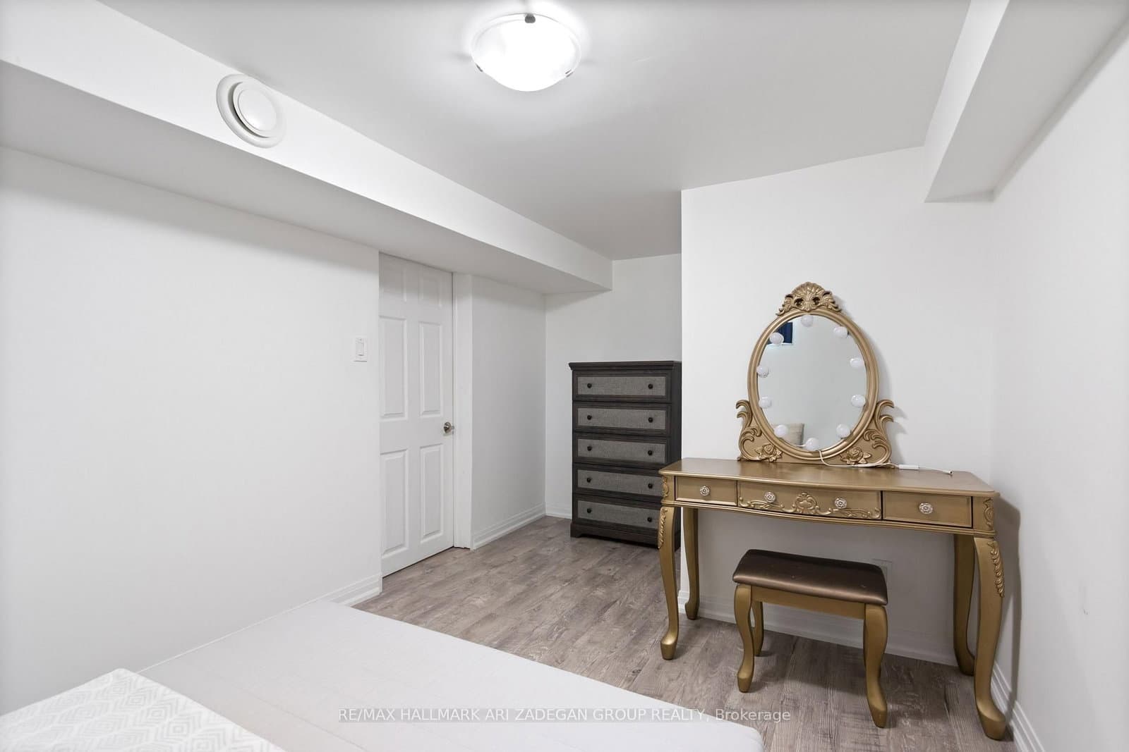 149 Septonne Avenue, Unit LF thumbnail 8