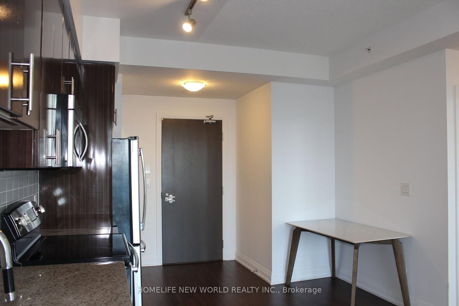 7161 Yonge Street, Unit 2335 thumbnail 11