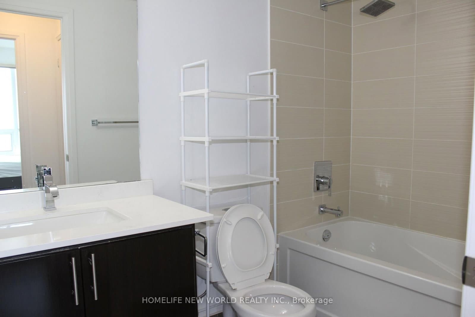 7161 Yonge Street, Unit 2335 thumbnail 13