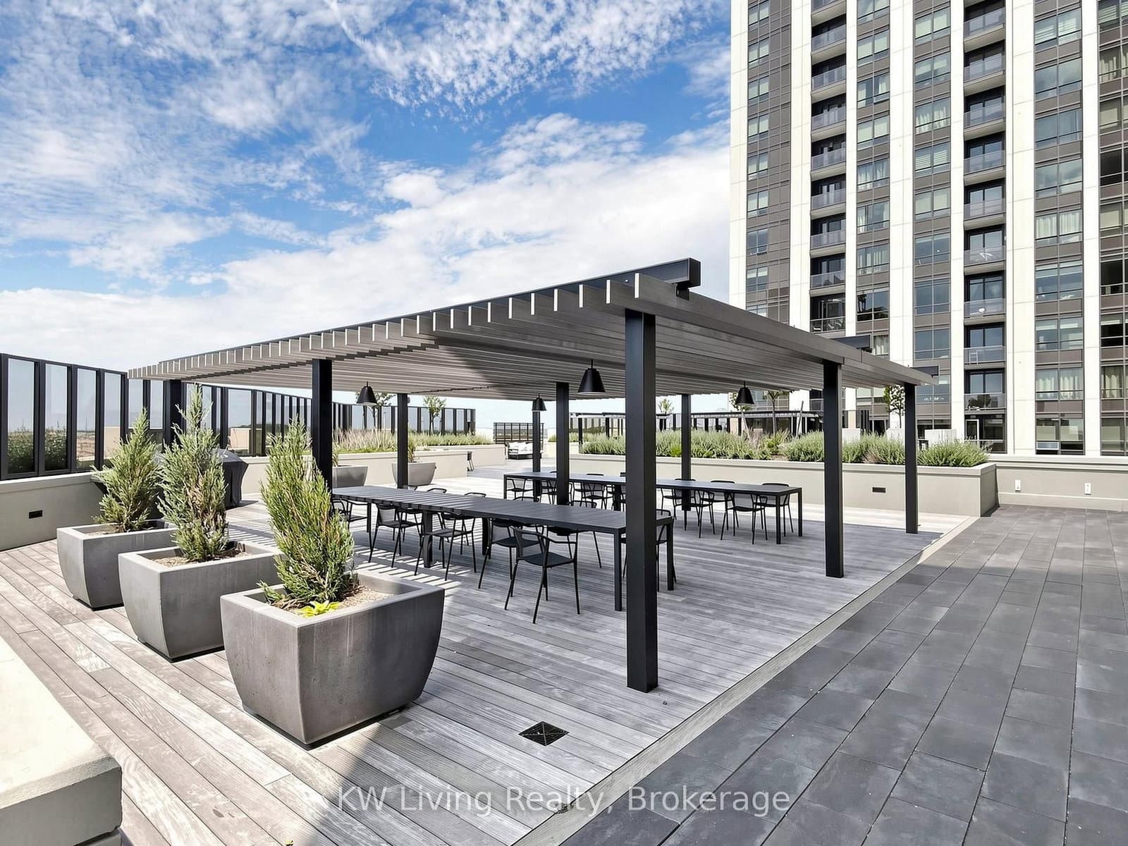 9075 Jane Street, Unit 2104 thumbnail 48