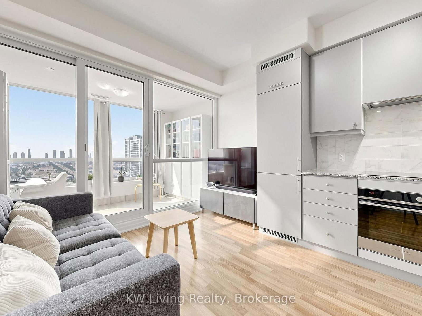 9075 Jane Street, Unit 2104 thumbnail 8