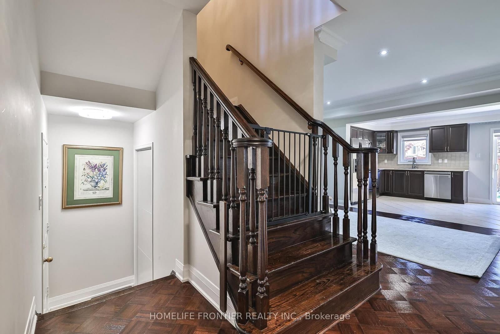 86 Venice Gate Drive thumbnail 20