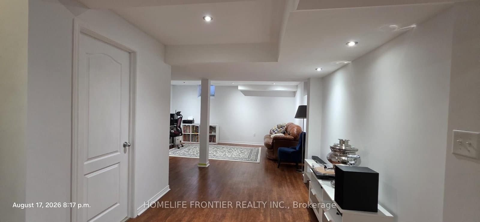 86 Venice Gate Drive thumbnail 44