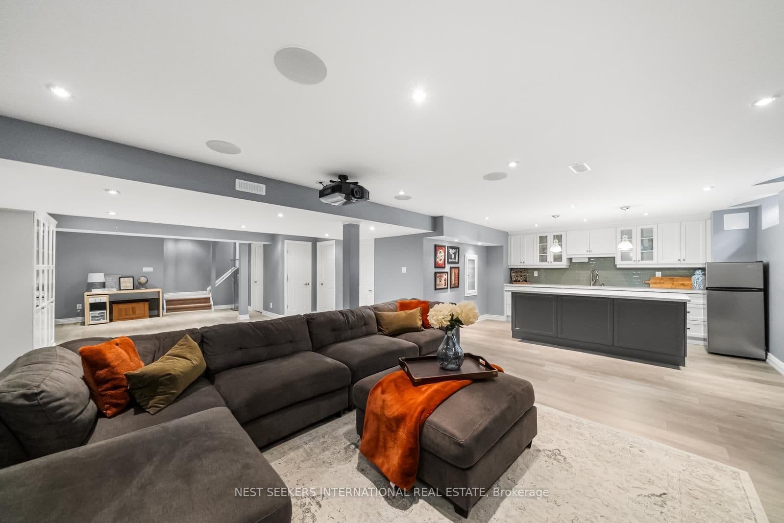 37 RAVINE EDGE Drive thumbnail 37