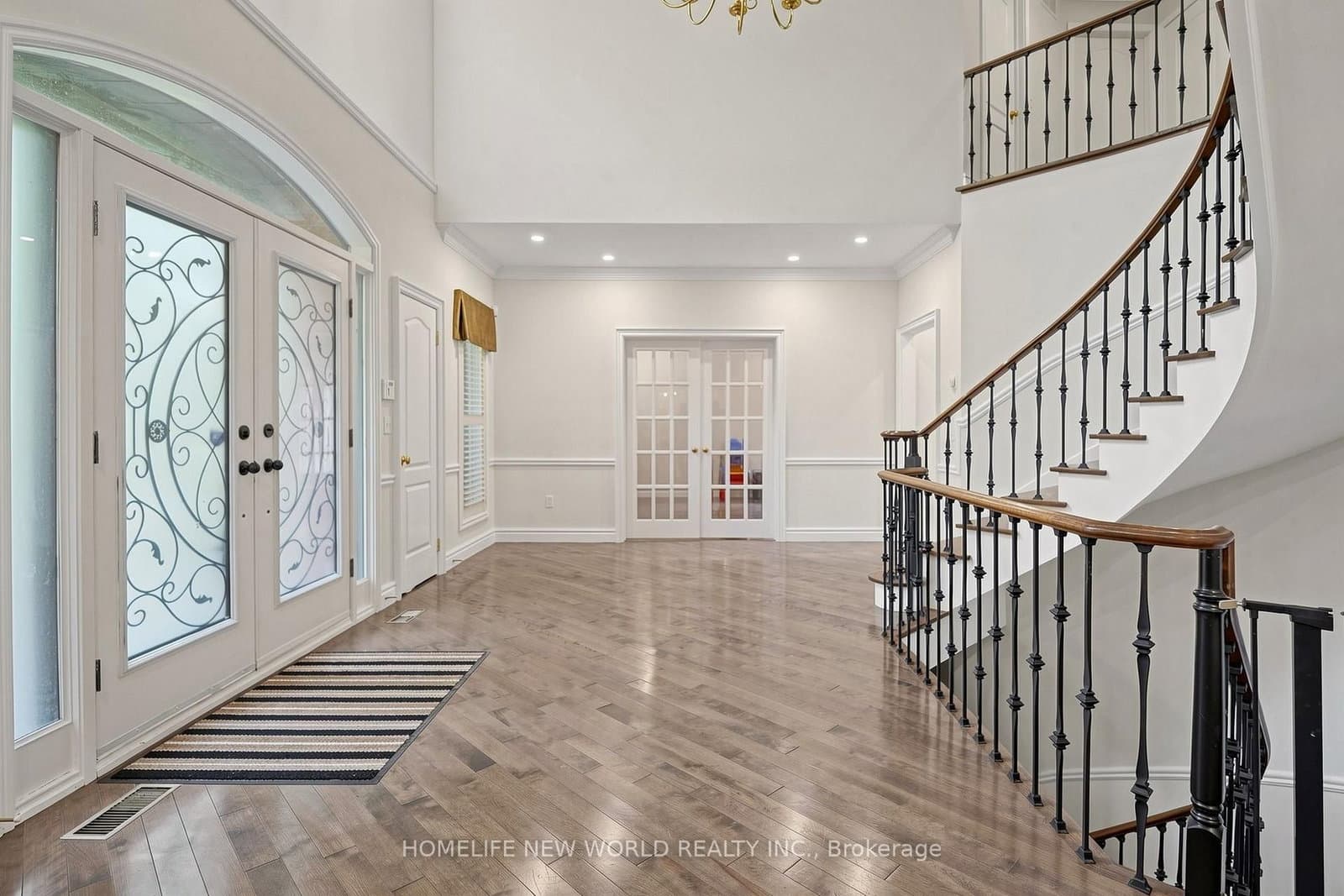 27 Walnut Glen Place thumbnail 10