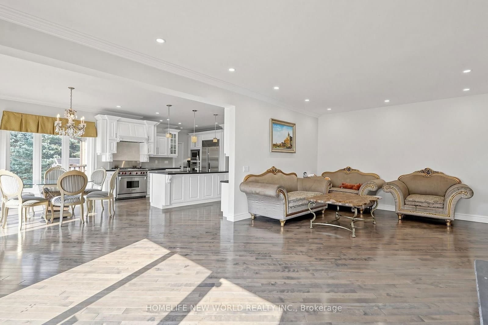 27 Walnut Glen Place thumbnail 12
