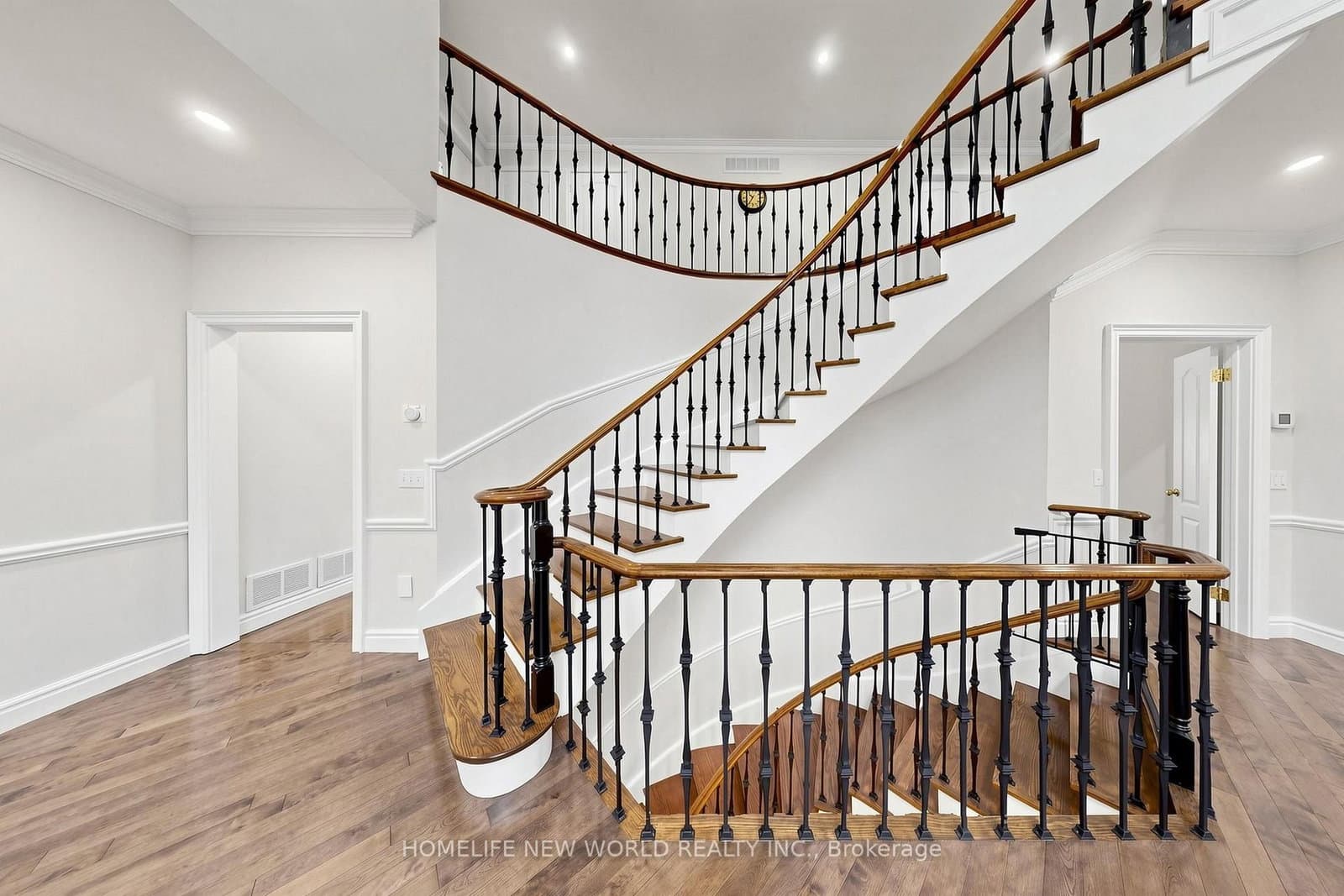 27 Walnut Glen Place thumbnail 23
